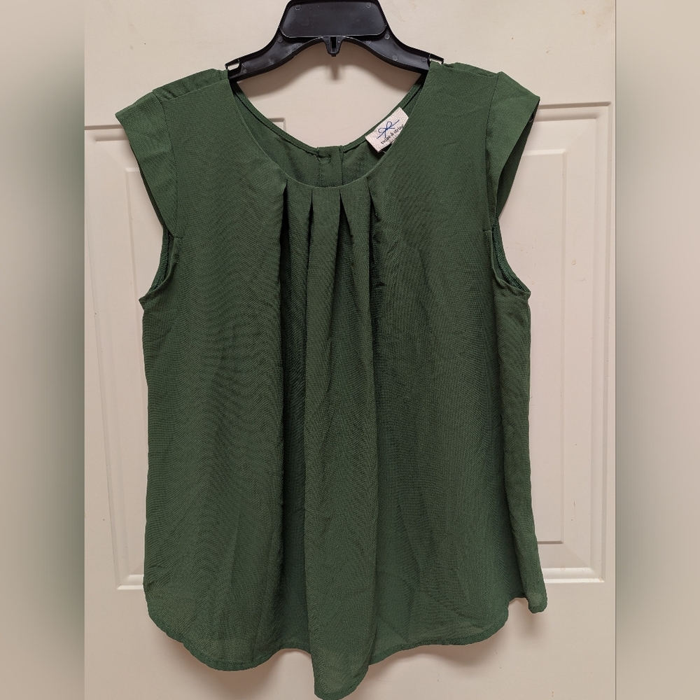 Green Pleated Cap Sleeve Blouse
